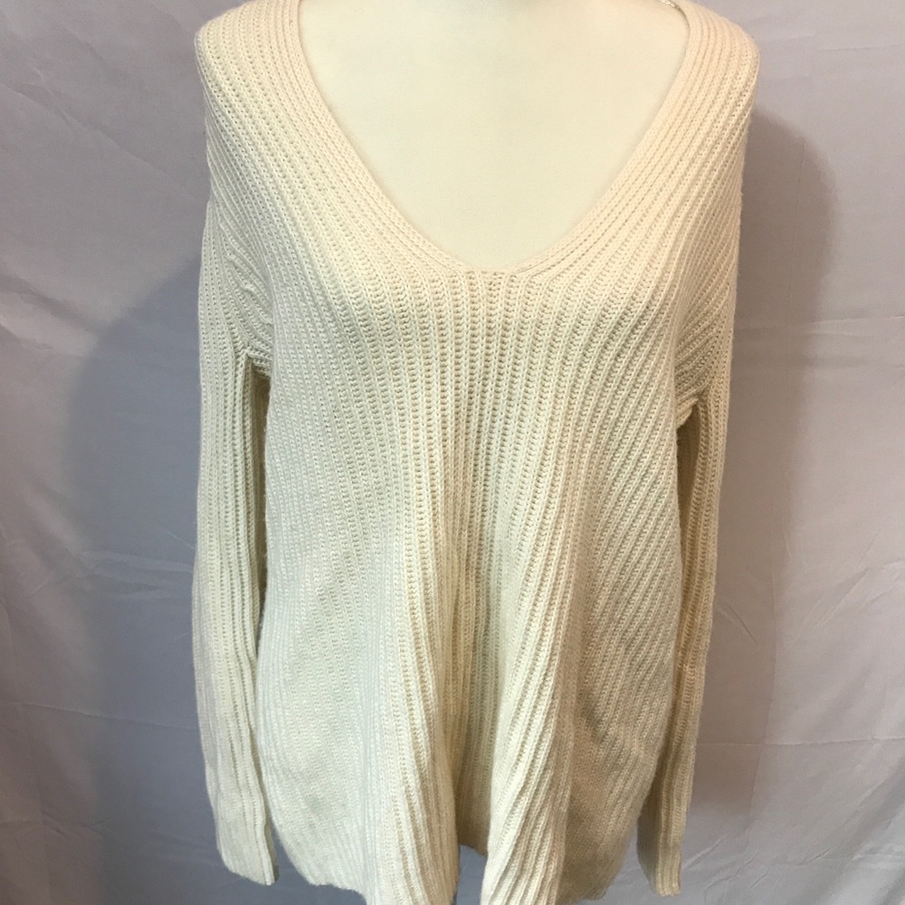 Ann Taylor Petite Heavy Knit Deep V Neck Sweater